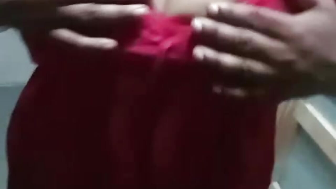 My figure 🥵🥵 - video by Miss-poly cam model