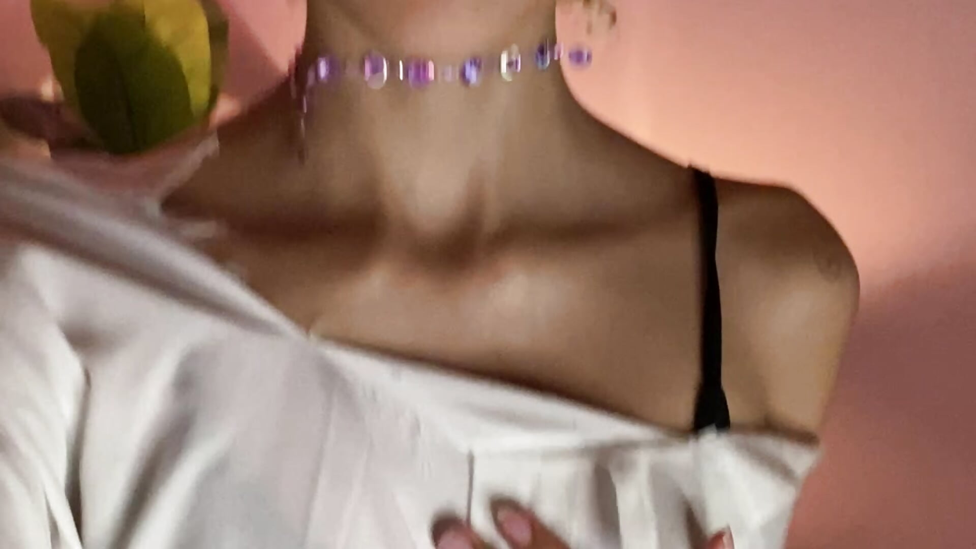 shining 👄 - Video von venus_elfie Cam-Model
