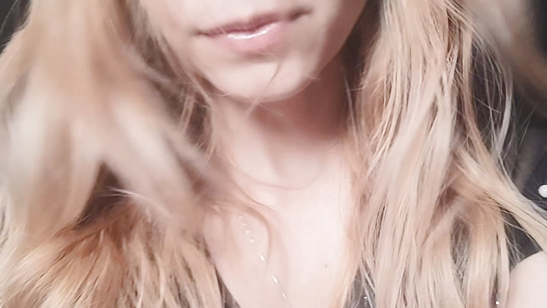 1000040649 - video av flacabell cam model