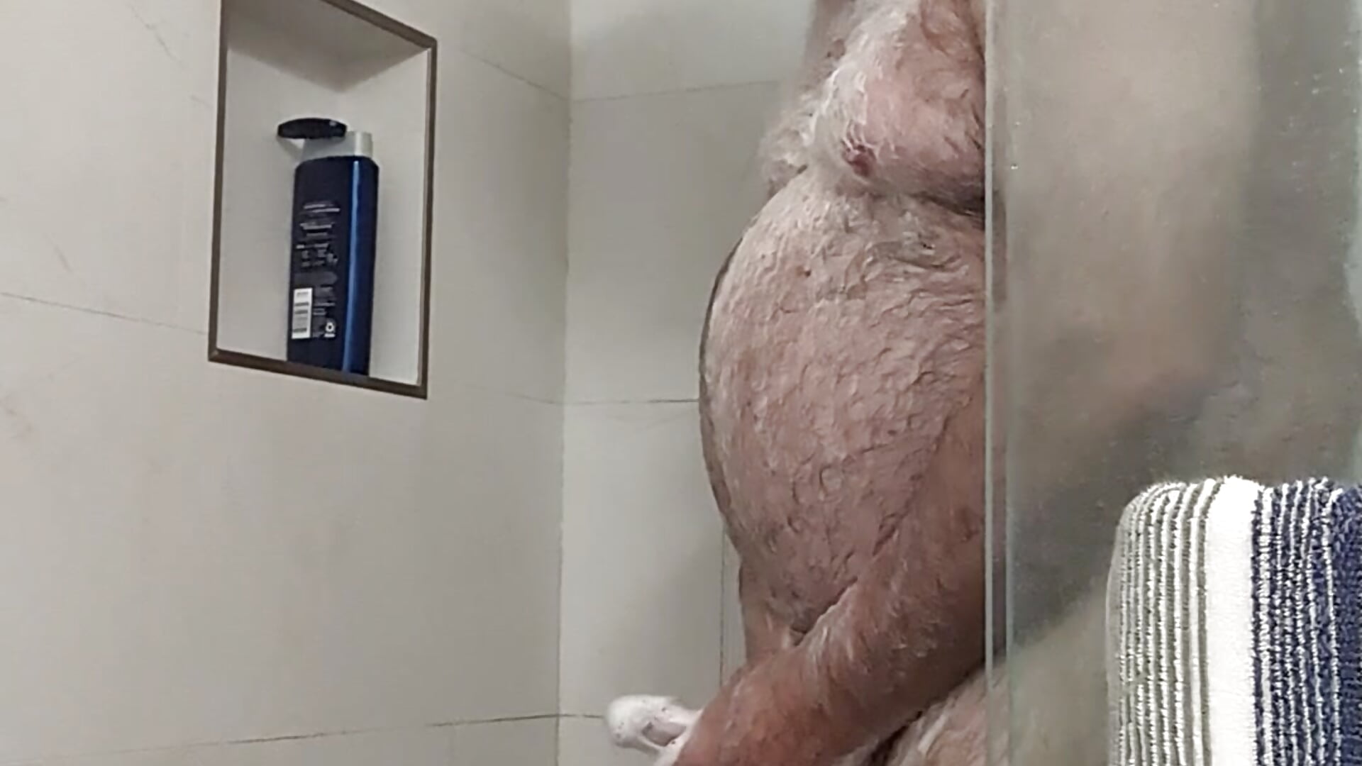 PXL_20230721_001242849,TS - فيديو من Bearbuzz موديل الكام