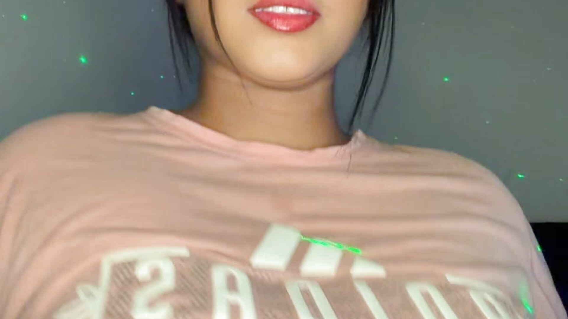 bouncing tits 🍒😍 - video van Malory_xx cam-model
