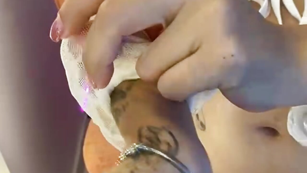 body sexy – video modela na kameri Littlee_Mia