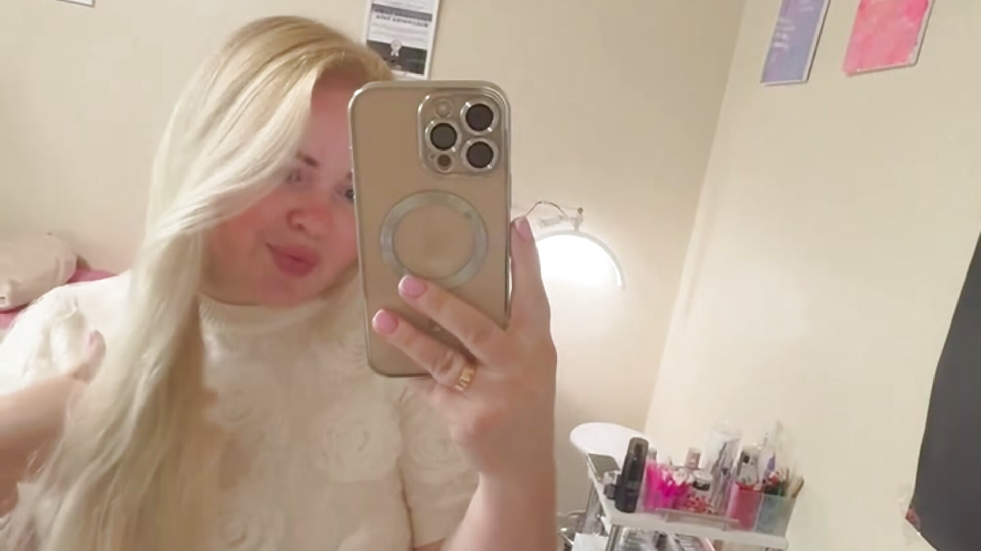 🥰 – video od webkamerové modelky Jenifer_mis