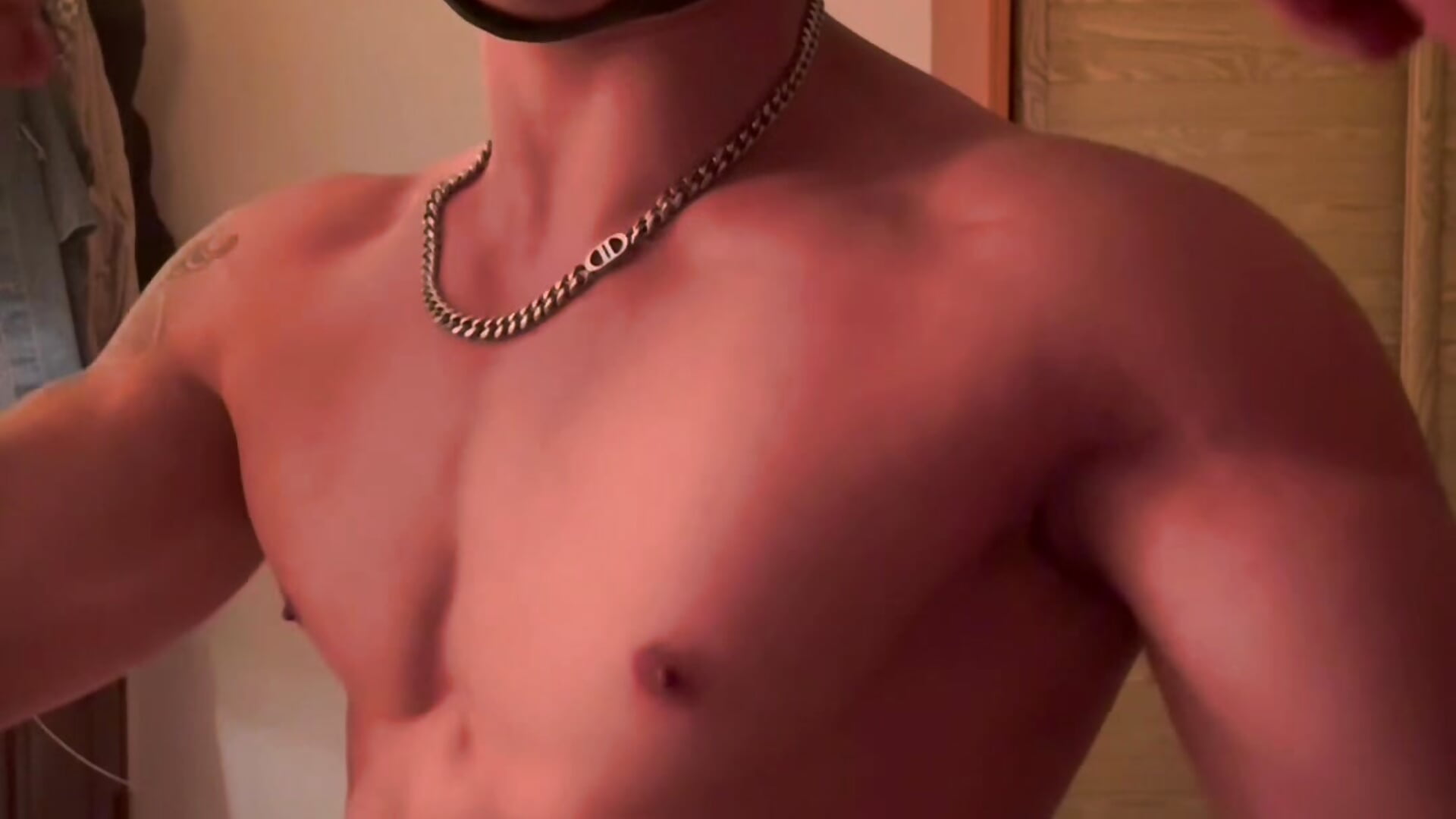 健身视频 - video by AnglingTrundle cam model