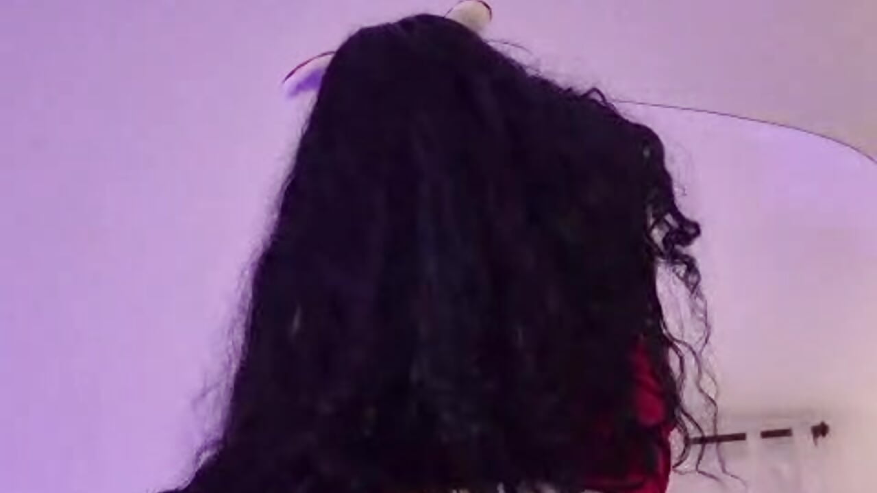 Sensual dance (Bunny costume) 🐰💕 - video by emilly_duque cam model