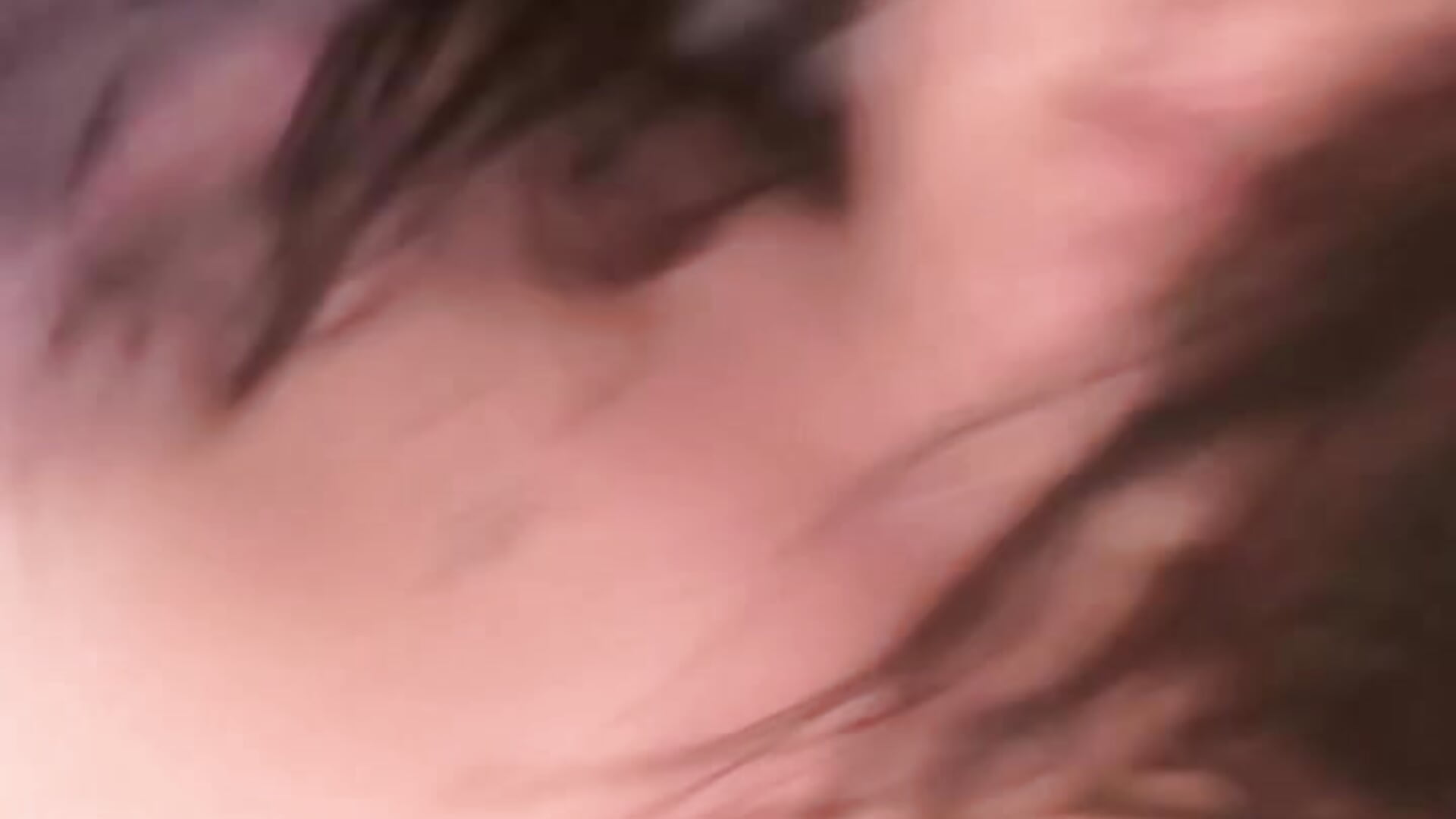 1000129879