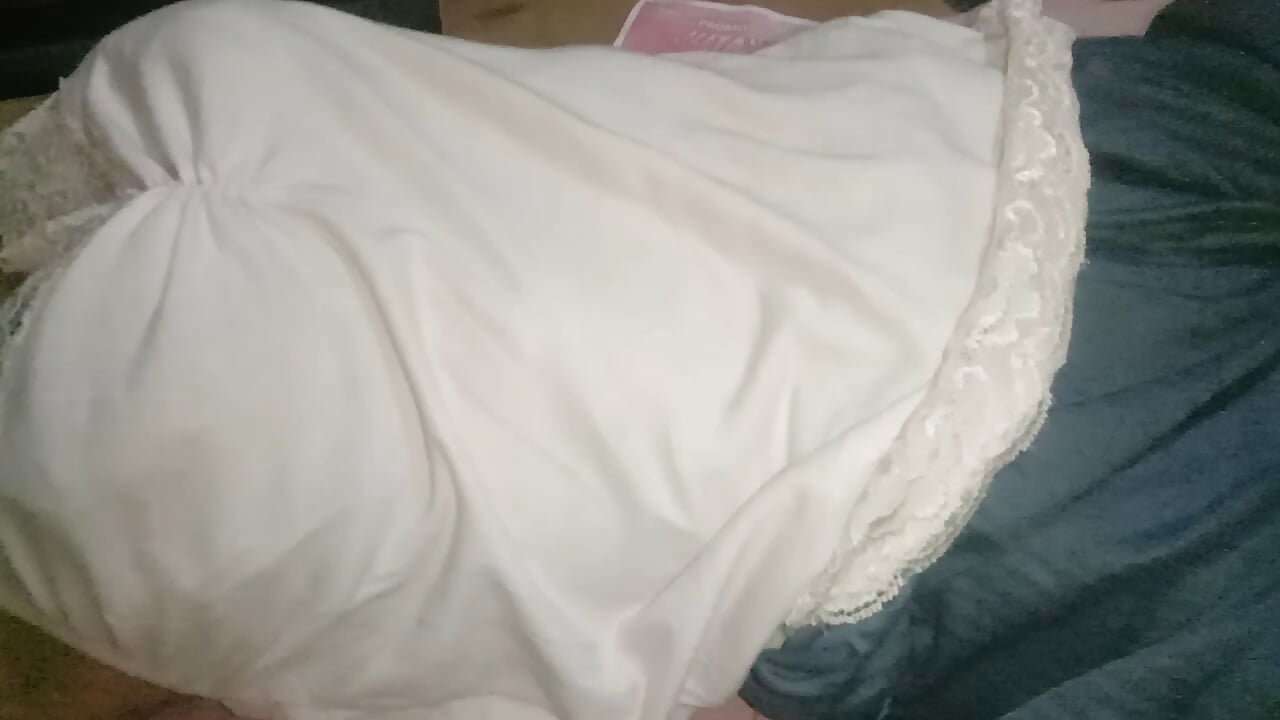 Body - video by Cahanakdesa12 cam model