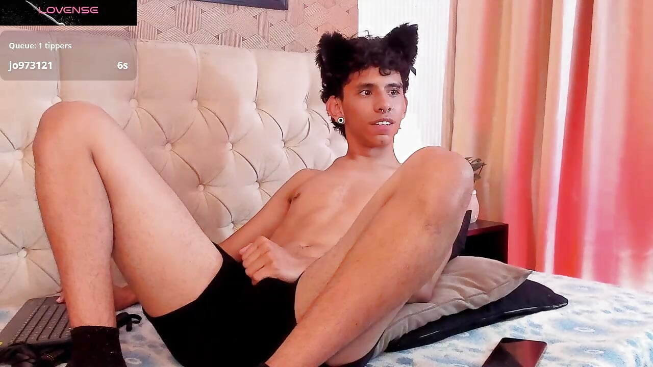 A juicy jerk, almost cum
