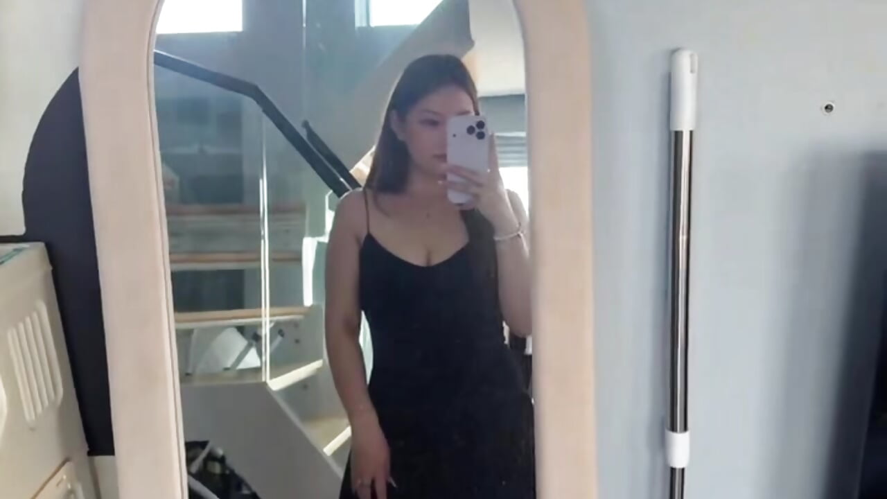 微信视频2026-05-16_195445_981 - video by Amara-66 cam model