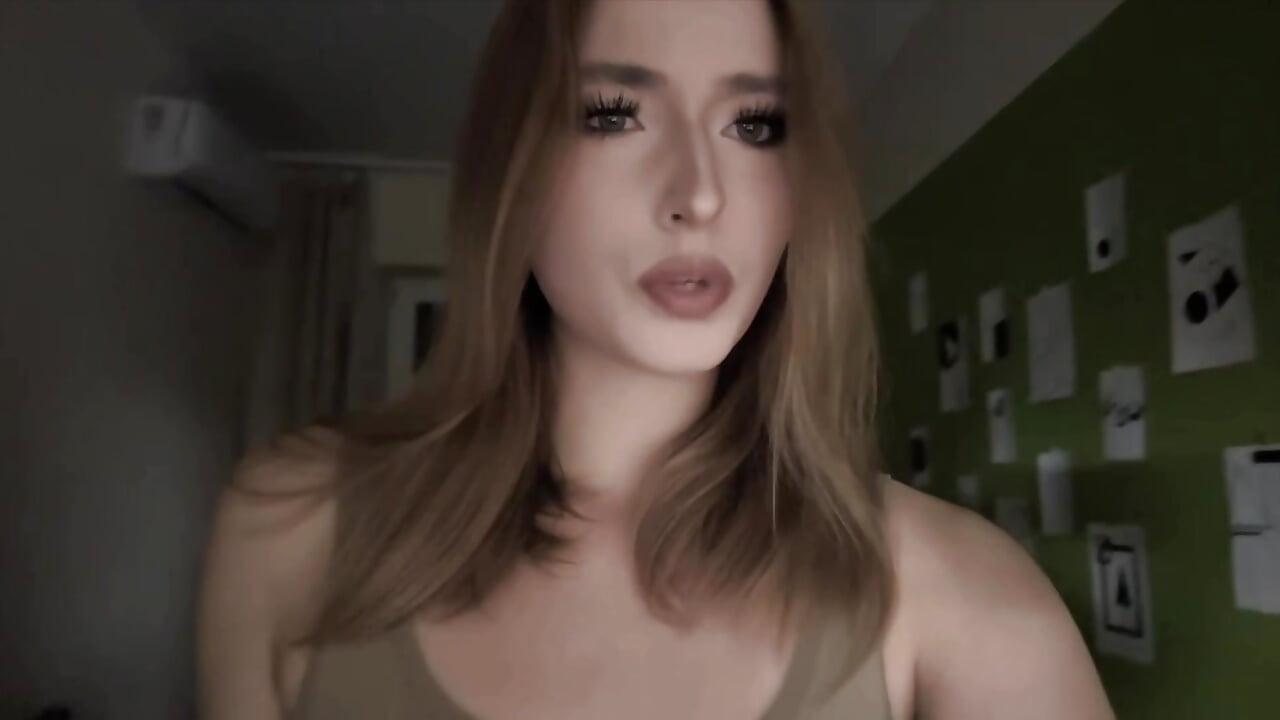 beautiful makeup <3 - video by intimitsimi cam model
