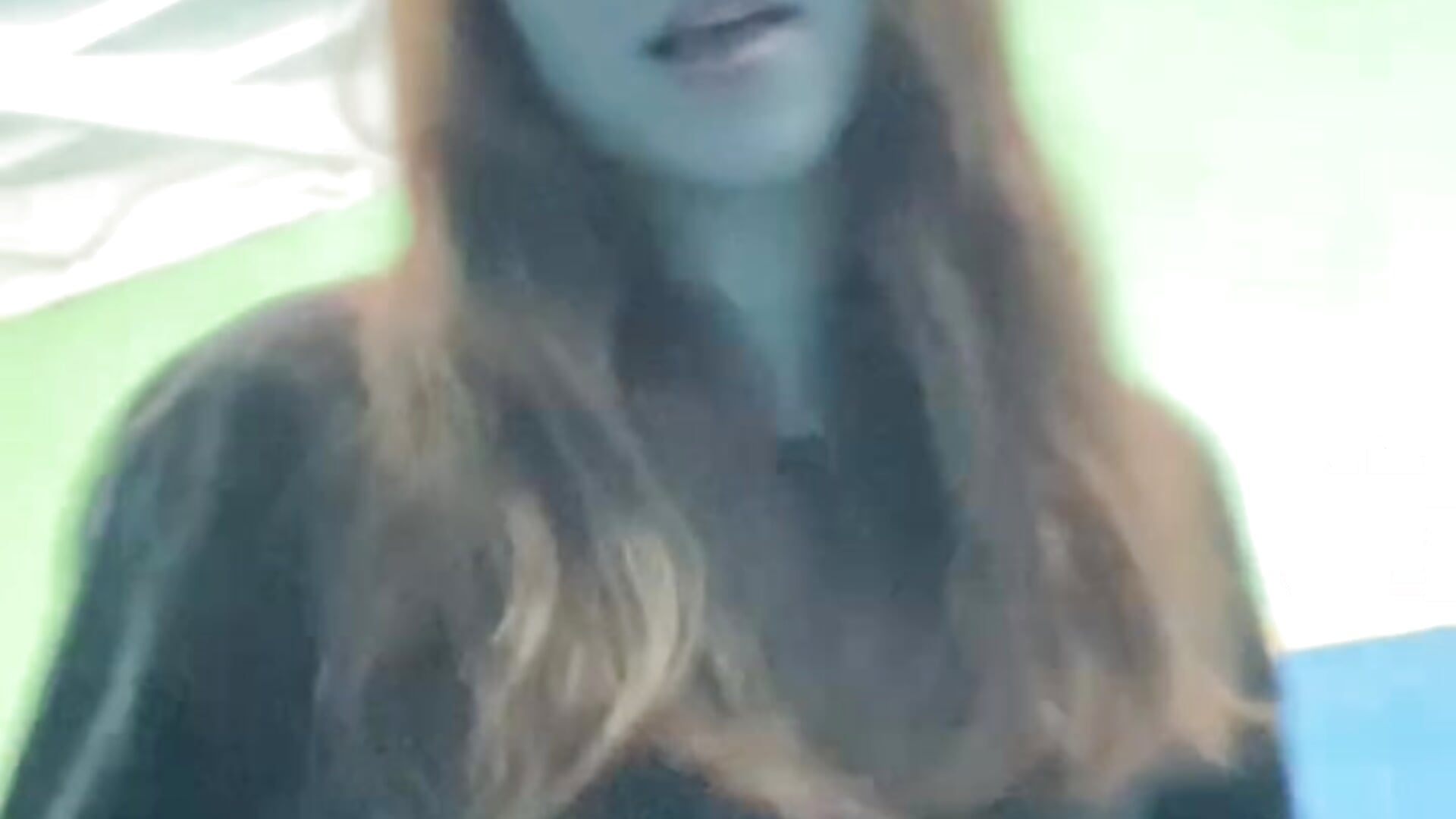 Cute dance ^_^ - clip cu FewerCadre model videochat