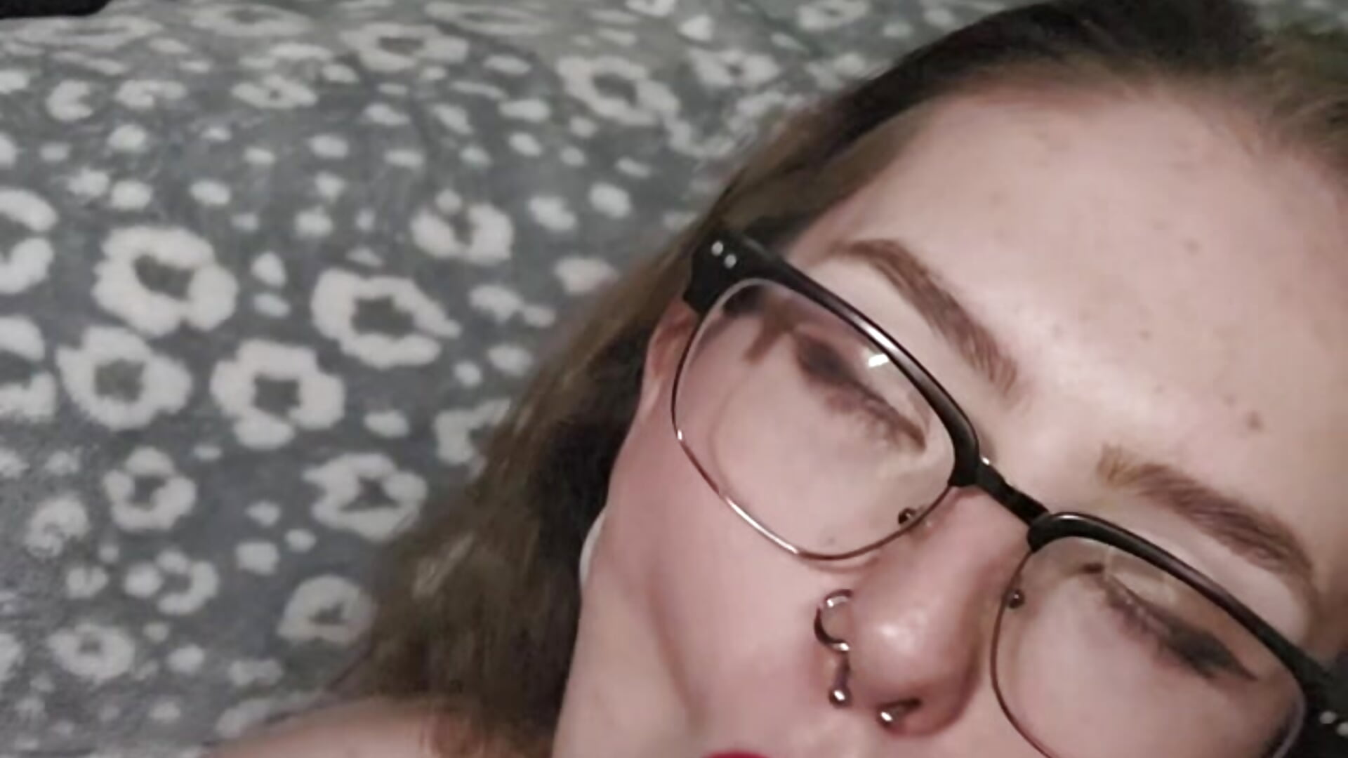 BJ POV (Sloppy Blowjob) - video by PoisedAndIvy cam model