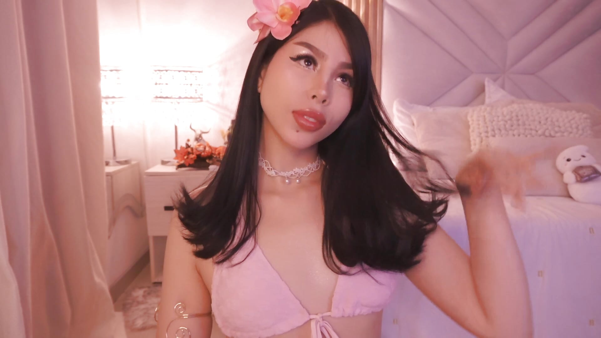 feeling like a flower - video by Helena_Whaite cam model