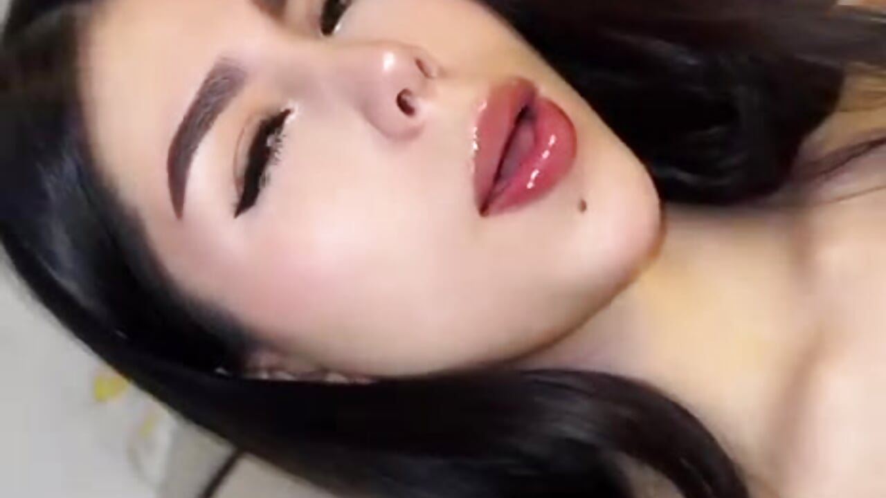 🔥 fire🔥 - video by Helena_Whaite cam model