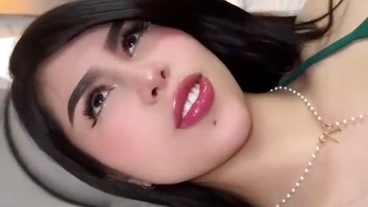 unlock my... 🥵 - video by Helena_Whaite cam model