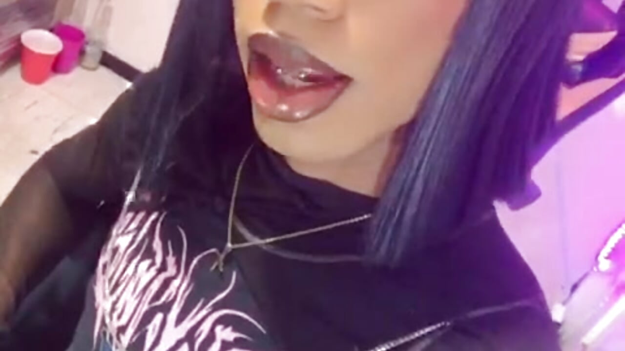 violeta_E_: Vídeo de Modelo Webcam en Tendencia 4961