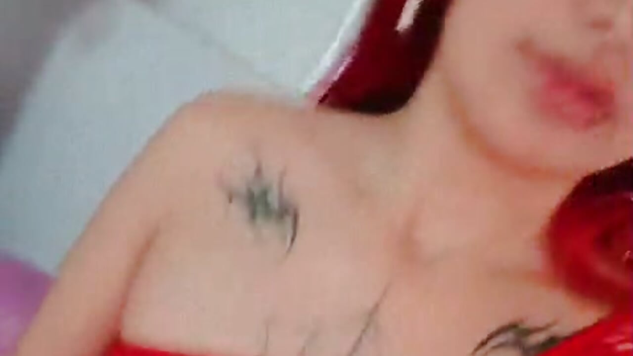 profile-intro-video-1779729547 - Vídeo de ZOEAMBER, modelo de vídeos