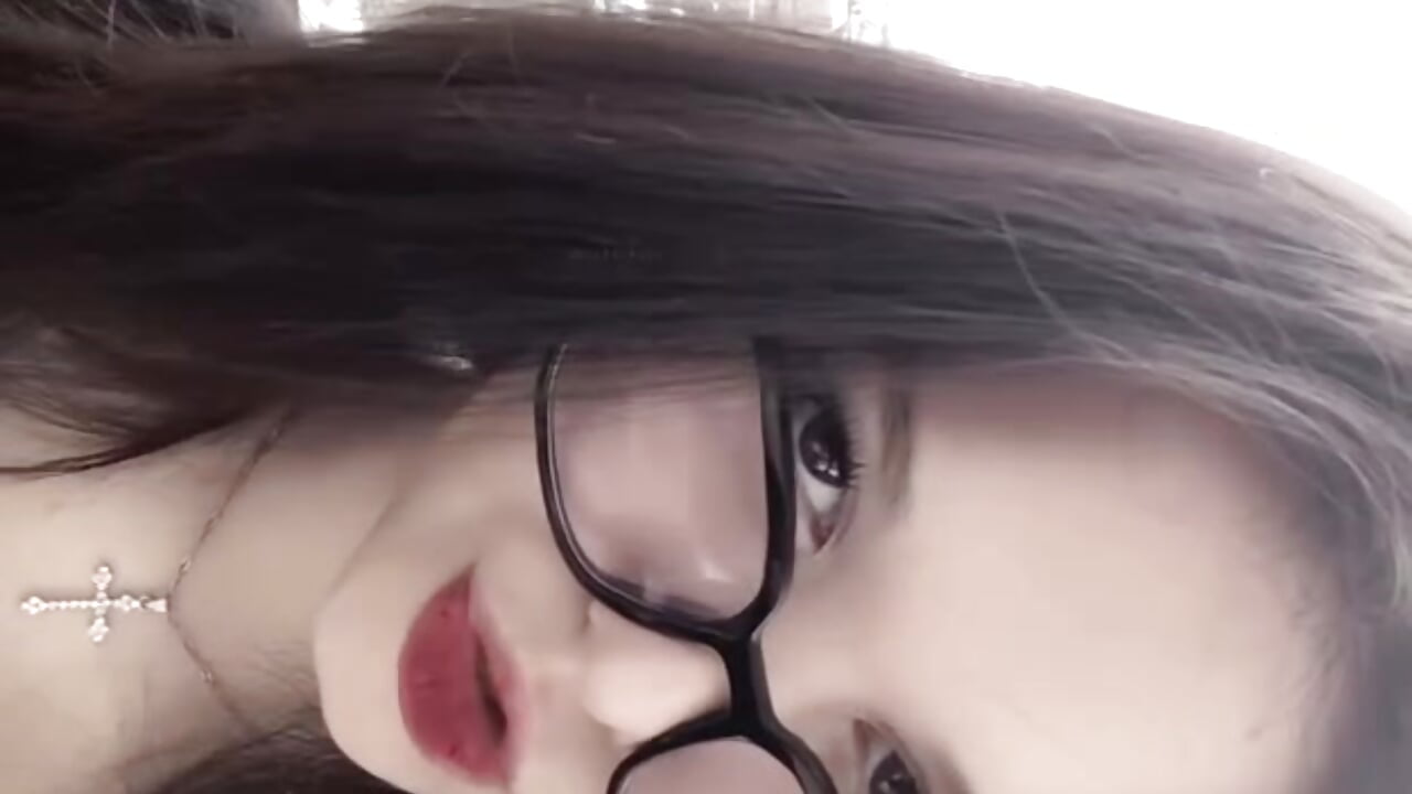 me – video modela na kameri DelarySong
