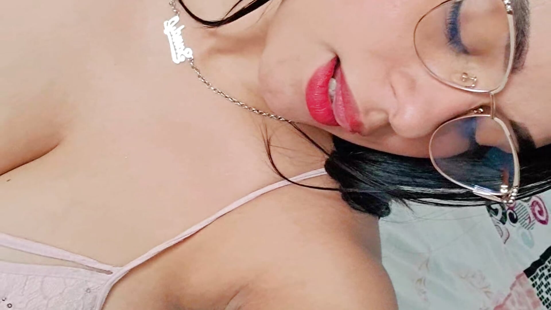 Sensuality - ValentinaGarcia3主播的视频