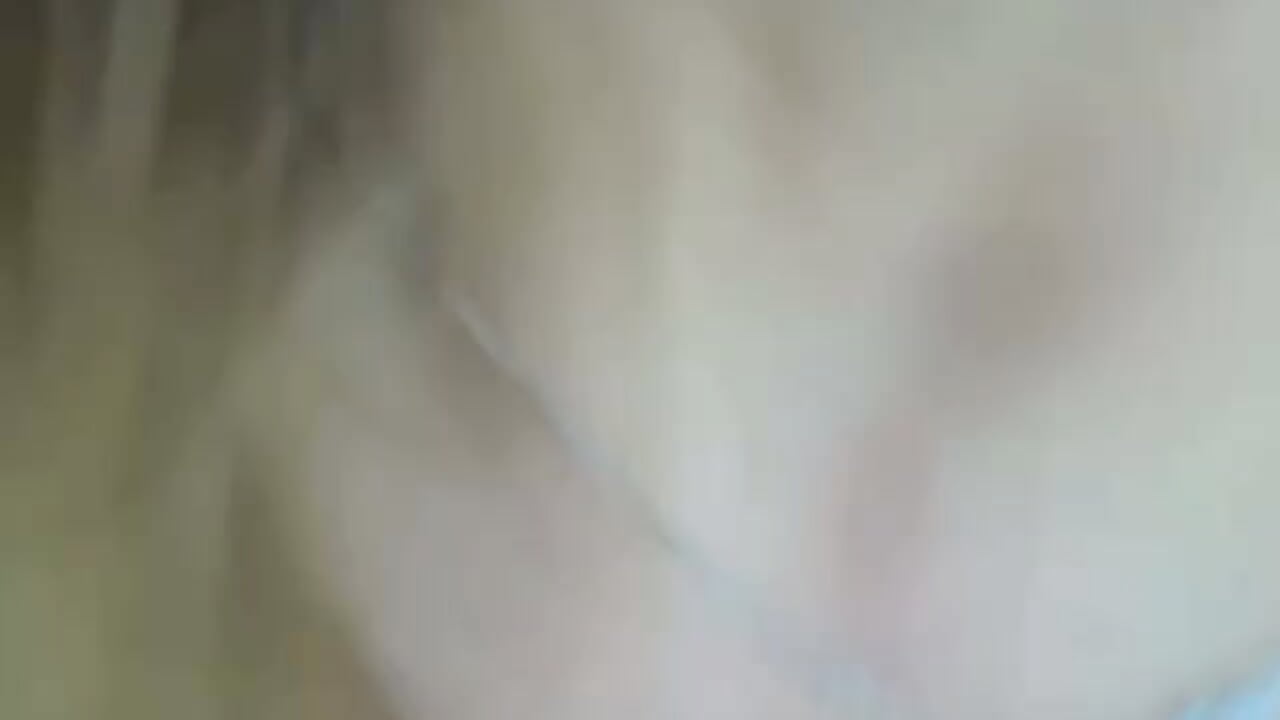 A man inserts an anal plug into me + rubs my pussy - video by FlashTitsRoyal cam model