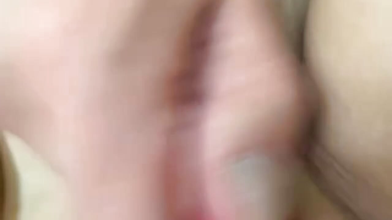 MAN PLAYS WITH MY LUSH+FINGERING ME+SQUIRTING IN HIS HAND - video by FlashTitsRoyal cam model