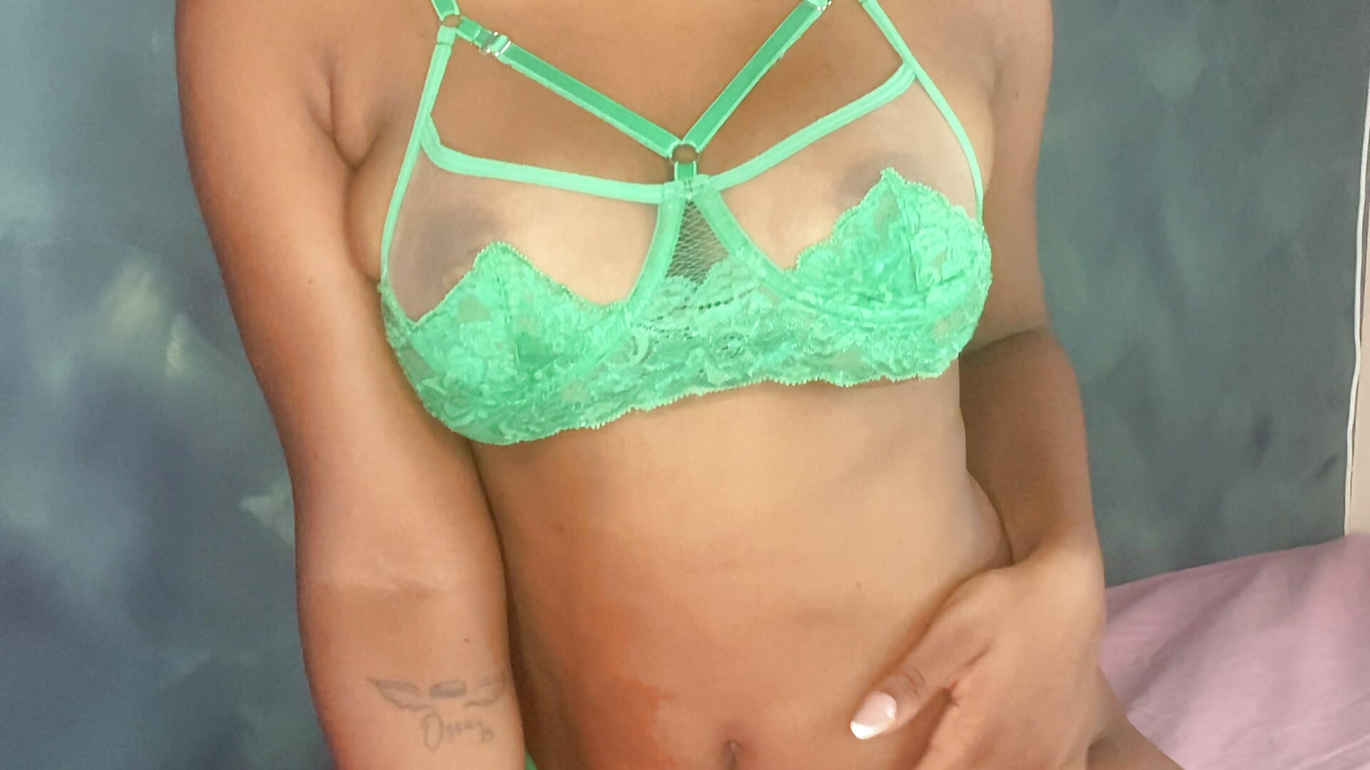 RIDE MY PILLOW - Vídeo de Beautyebony_, modelo de vídeos