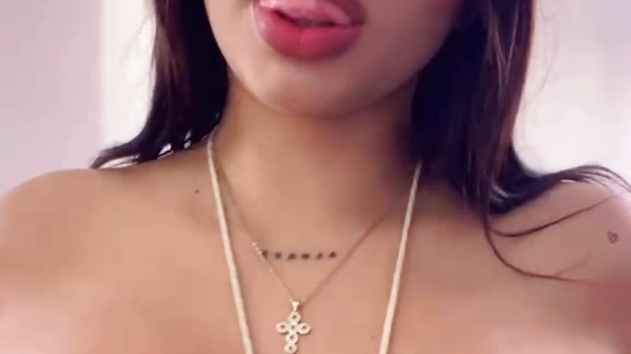 Play with my Tits, Honey 🥵 - video by Lucy_asm cam model