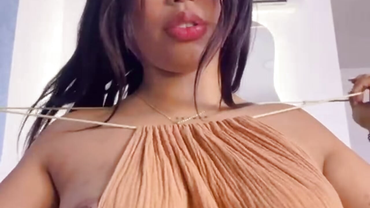 U like what you see, love ? - video by Lucy_asm cam model
