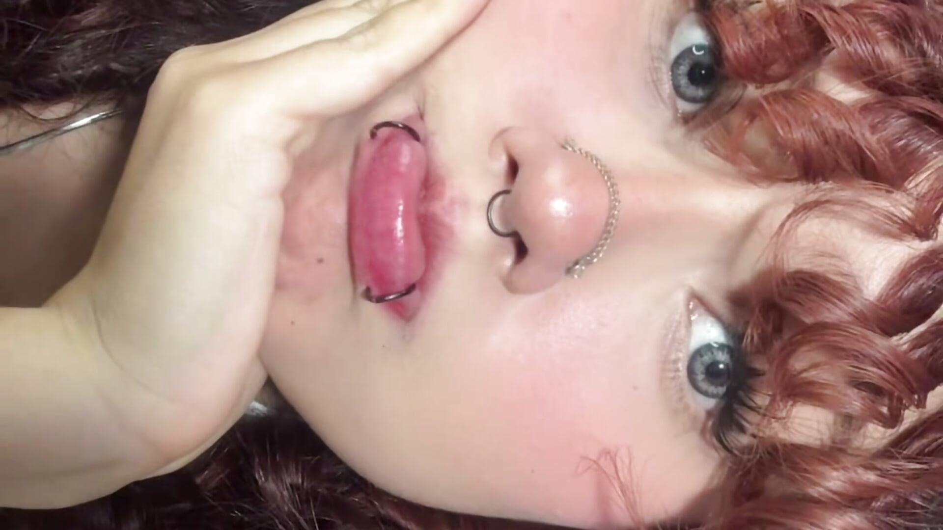 Guys, I don't have internet, sorry 🥹🥹 - video by theiamoon cam model