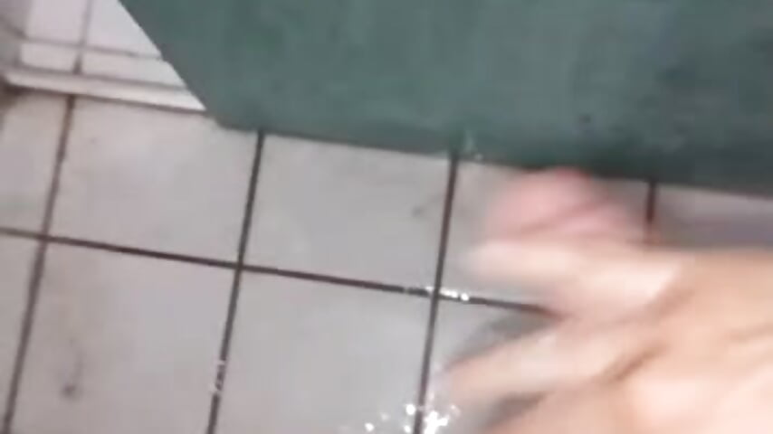 Vídeo com uma parte melhor que a outra kk qualidade do novinho de 22 aninho😇🥵🤤 - video by Magogostoso17 cam model