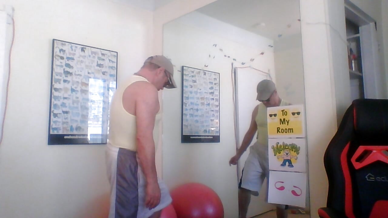 Striptease to Naked and Cum Hard for a Great Fan! - vídeo de hotdadbod modelo de câmara