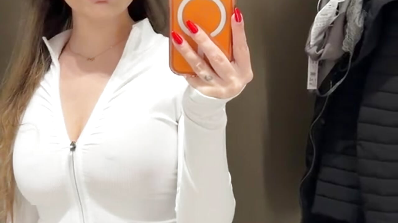Oops... 🤭 — filmik ScarletColesX, modela(-lki) na kamerkach