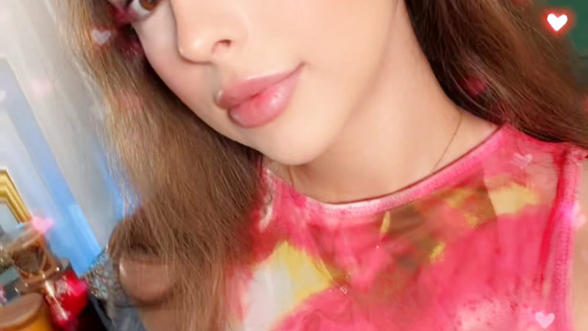 Kisses 😘 — filmik ScarletColesX, modela(-lki) na kamerkach