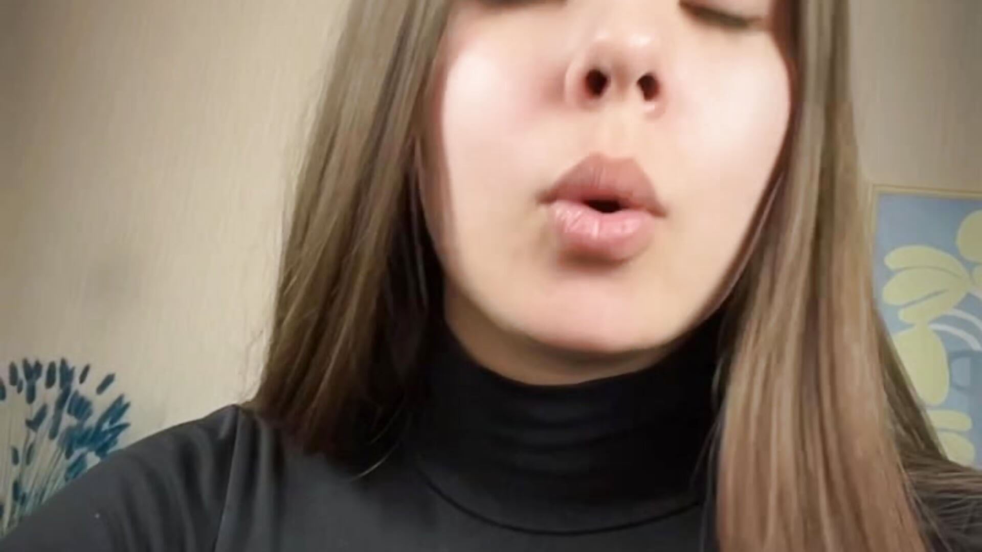Hii! I want to talk to you! - video by SayaHeartnet cam model