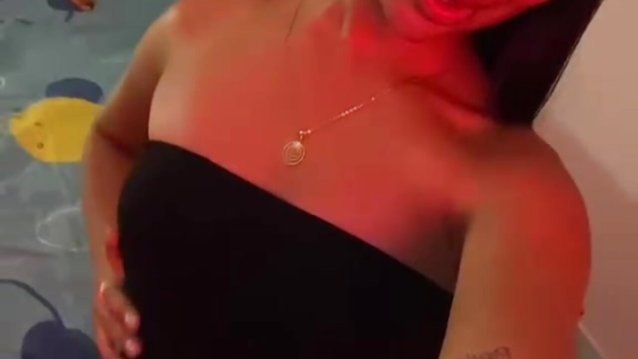 🔥 - video di GabyJones_ modella di cam