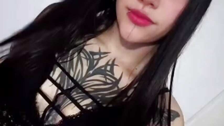 me - video di Kiara_tay modella di cam