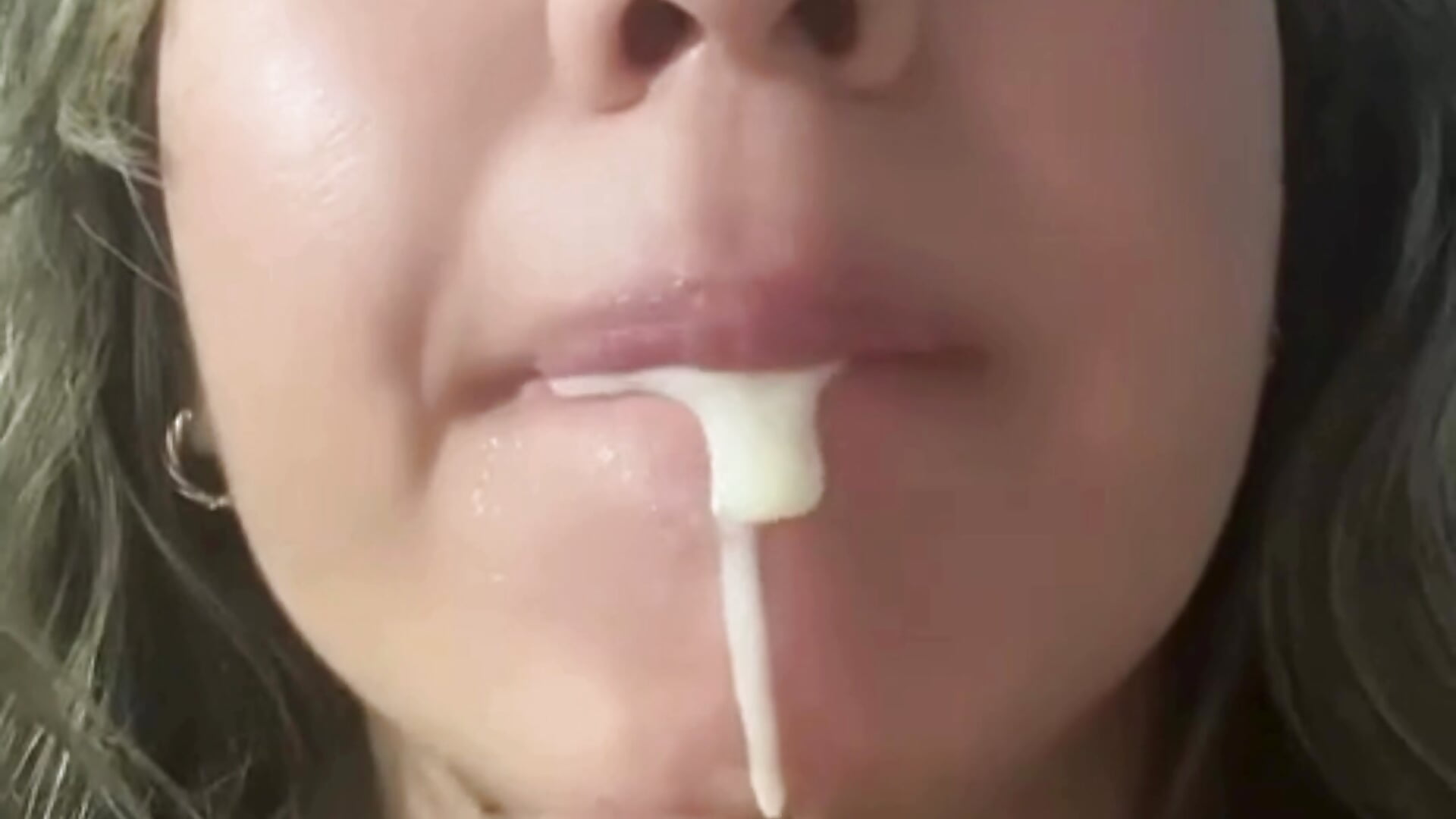 fill my mouth with your hot milk