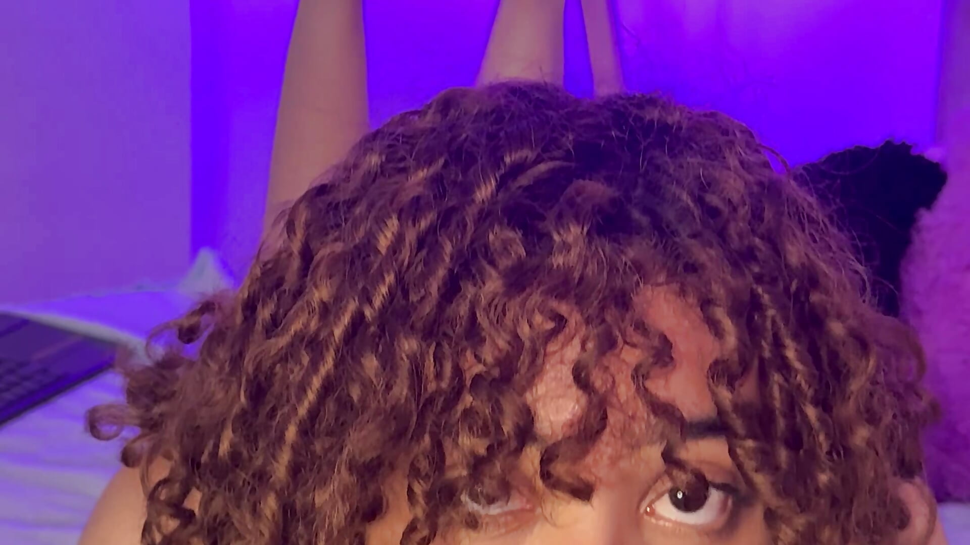 💋your favorite escape stars here 😈 – video af spicy_morena_ cam-model