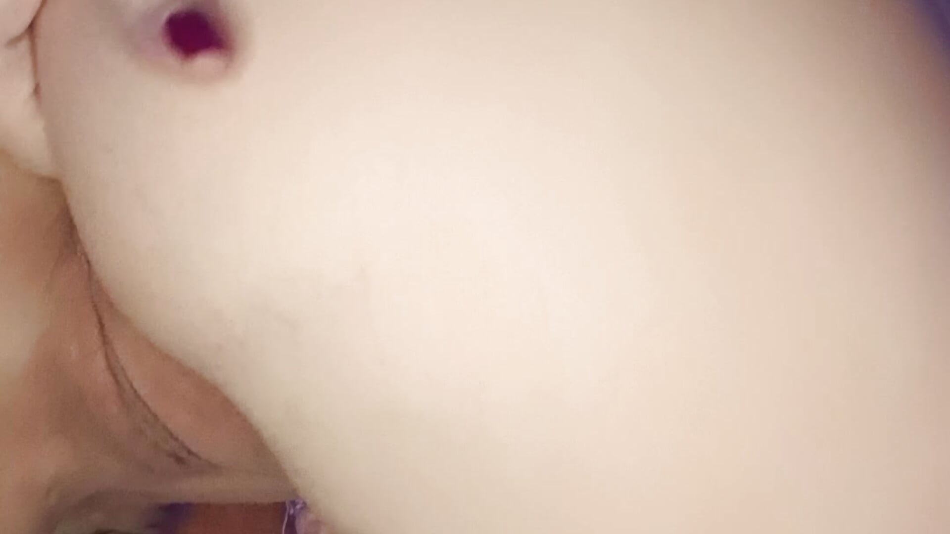 Finger in ass - vidéo du modèle de showcams MiniDiana555