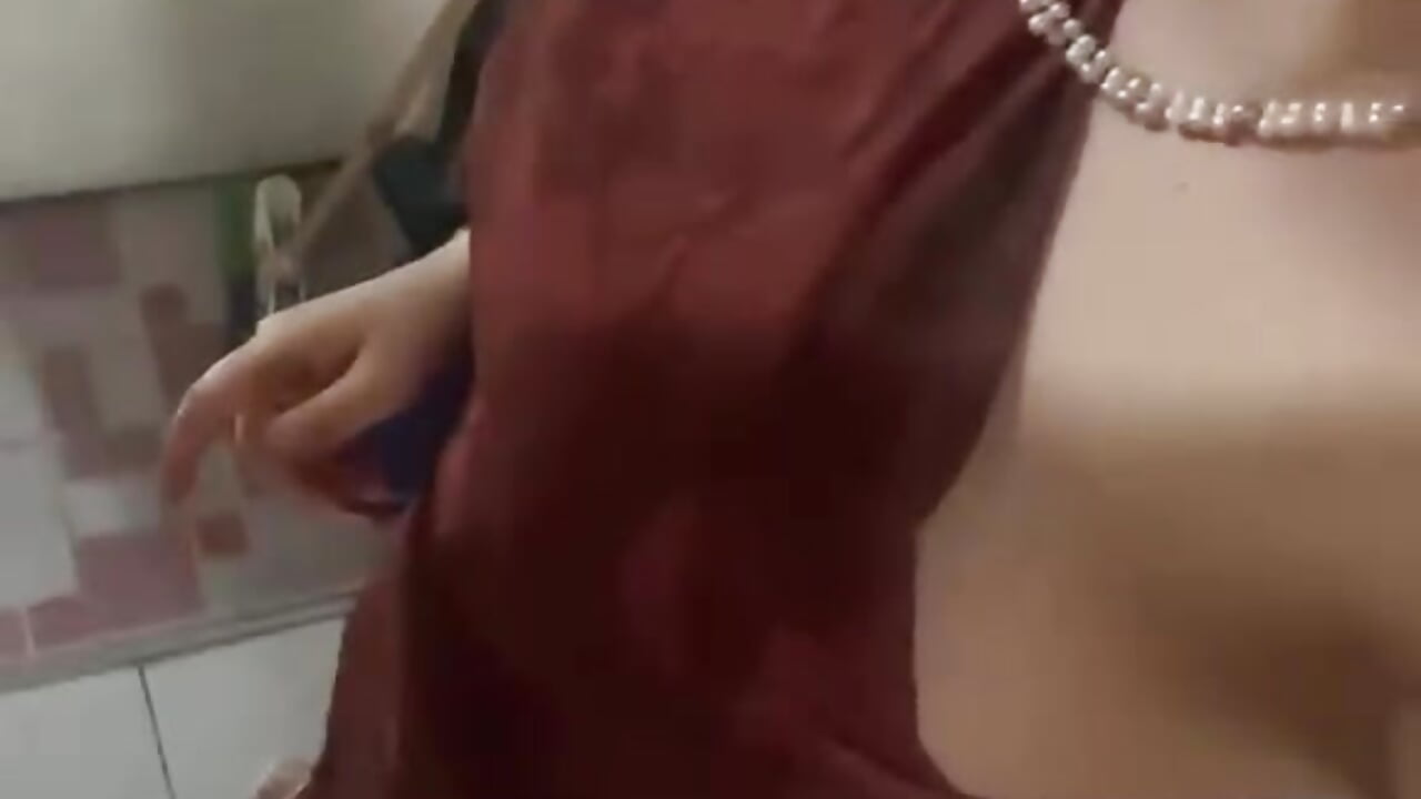 Hi love - video by Thaalia_ cam model
