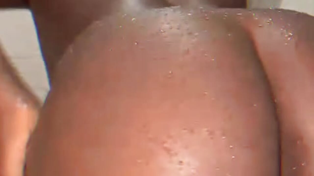 😏🍑💋 - video by SophiaScottX cam model