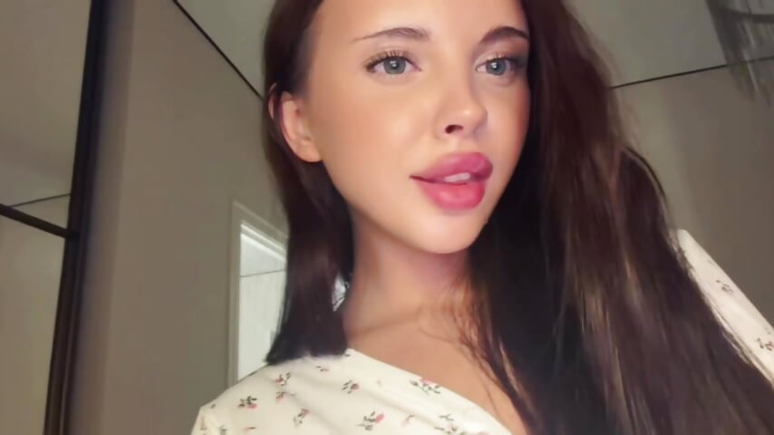 Hey guys – video modela na kameri aminaliven