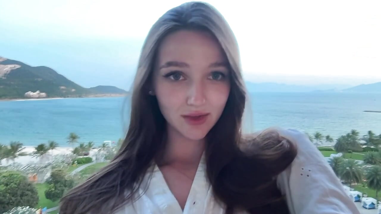 Naomi's Beautiful World - video by GeorginaDudleyx cam model