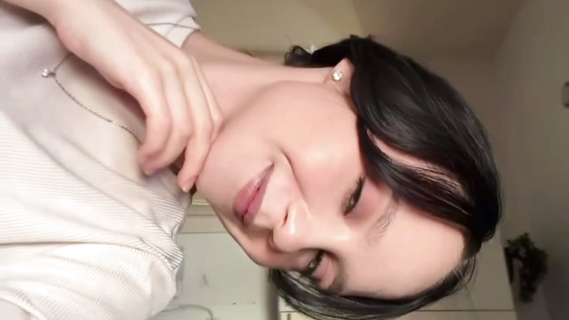 how are u today? 😏💘 - video di AlisPrices modella di cam