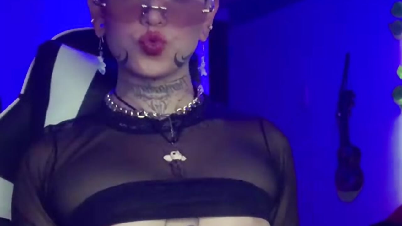 Sexy <3 - video by seley222 cam model