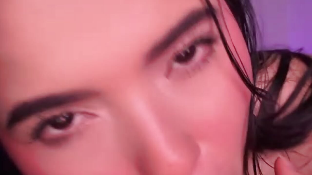 Could this be considered a blowjob? 😉💦