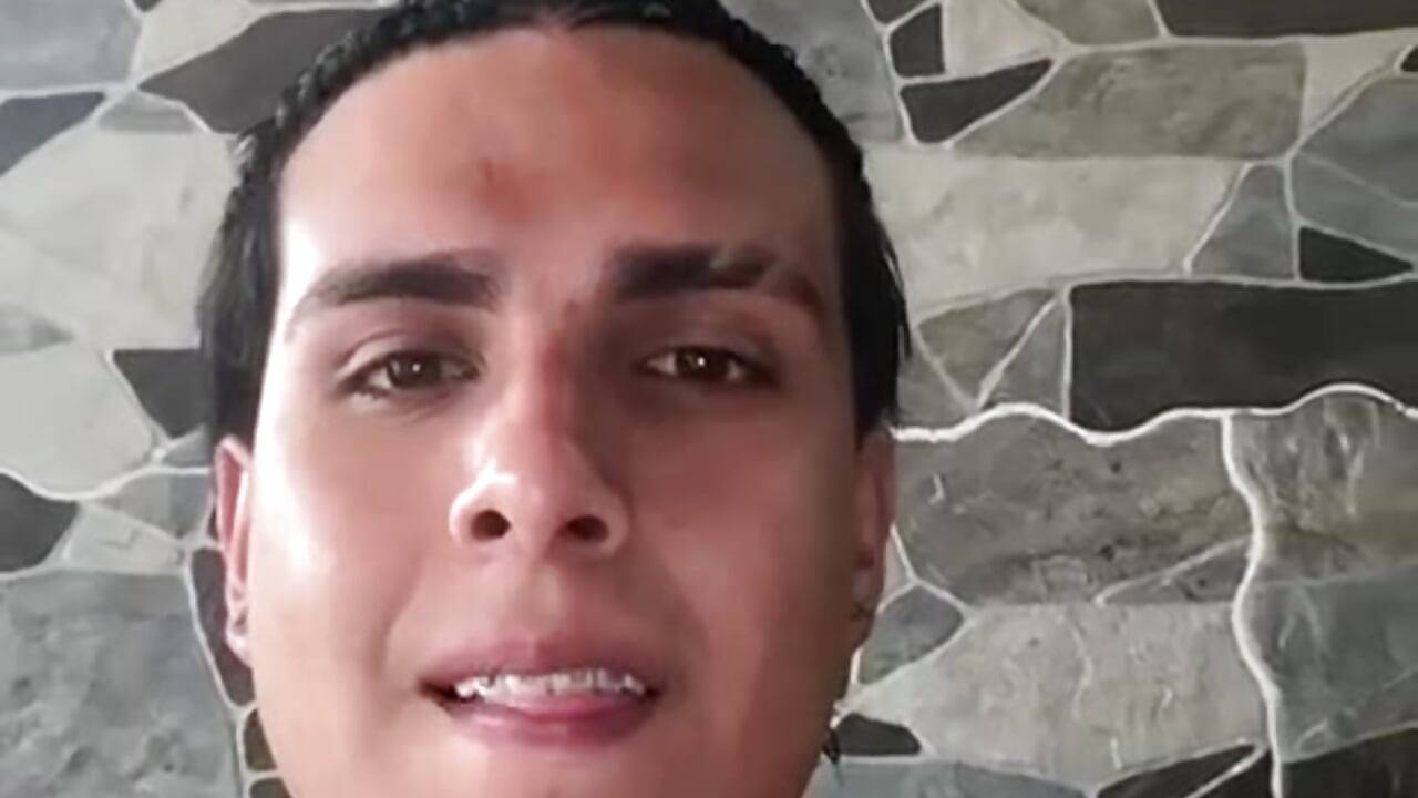 alexerdiego: Vídeo de Modelo Webcam en Tendencia 8849