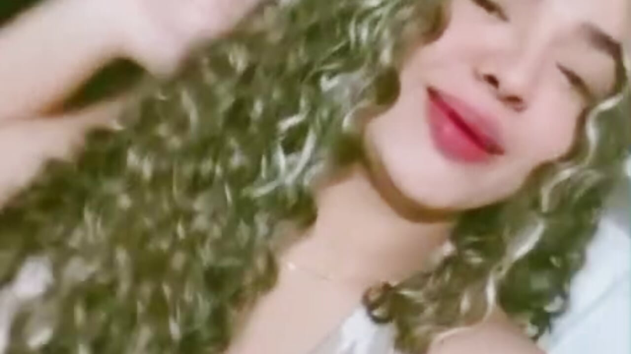 WhatsApp Video 2026-05-25 at 9,07,24 PM - video by Latinahott1 cam model
