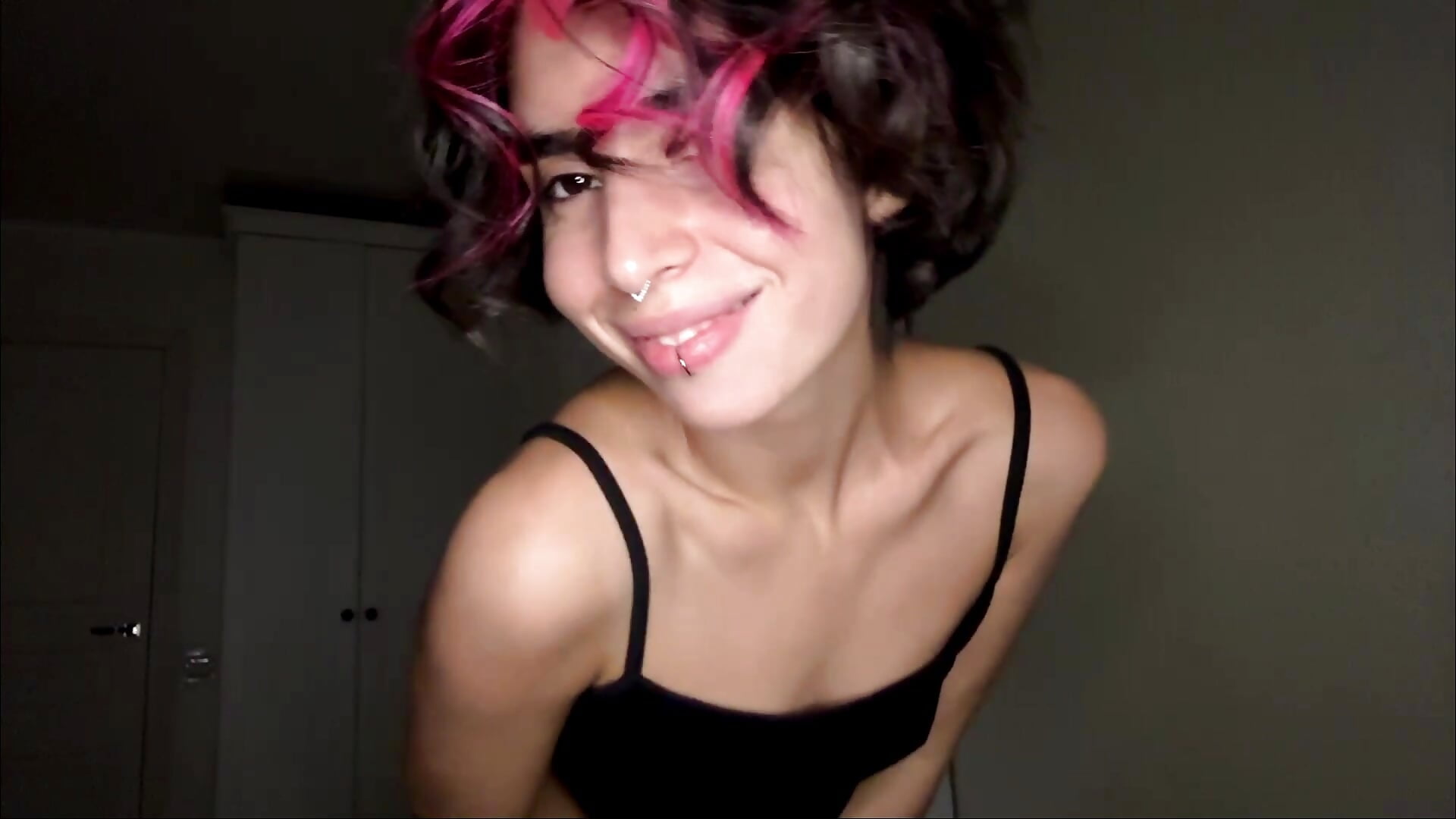 born to shine! - JessiaRuezga adlı kamera modelinin videosu
