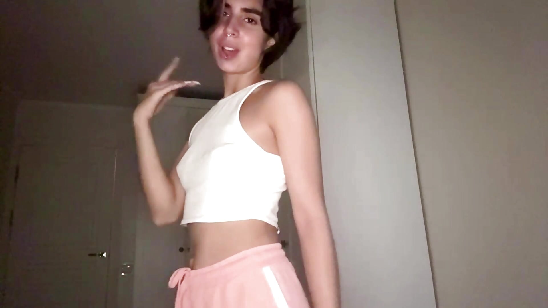 I'll dance for you♥ - JessiaRuezga adlı kamera modelinin videosu